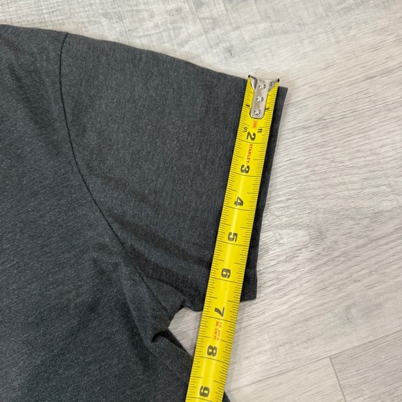 J. Crew Men's Slim Washed Gray V-Neck Shirt Size L - Picture 14 of 17